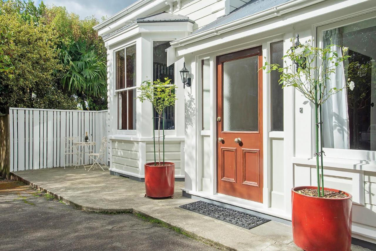 Pepper Tree Villa Masterton Bagian luar foto